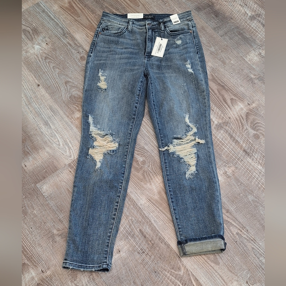 JUDY BLUE boyfriend fit 5/27